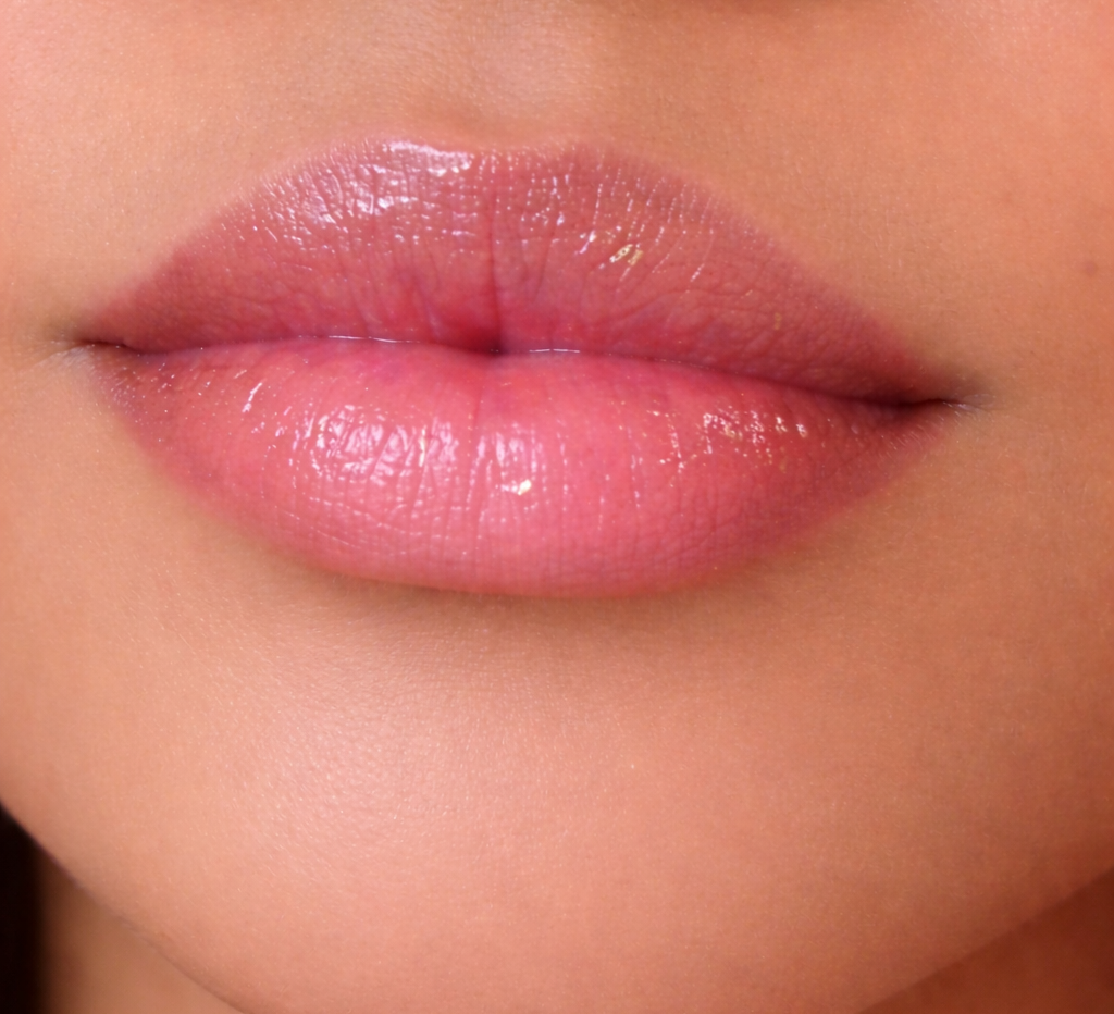 Gold Flake Body Temperature Tinting Lip oil